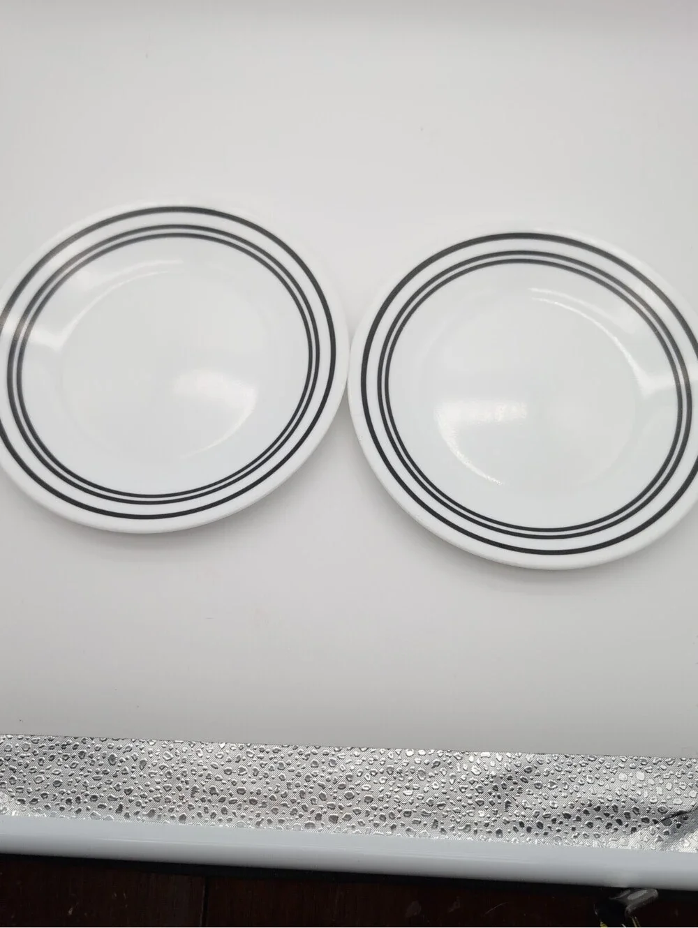 Corelle Classic Cafe Black Bread/Dessert 6-3/4”Plates Set Of 2 USA Pre-owned USA